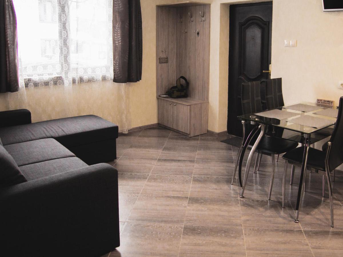 Relax Hotel Dobrinishte Luaran gambar