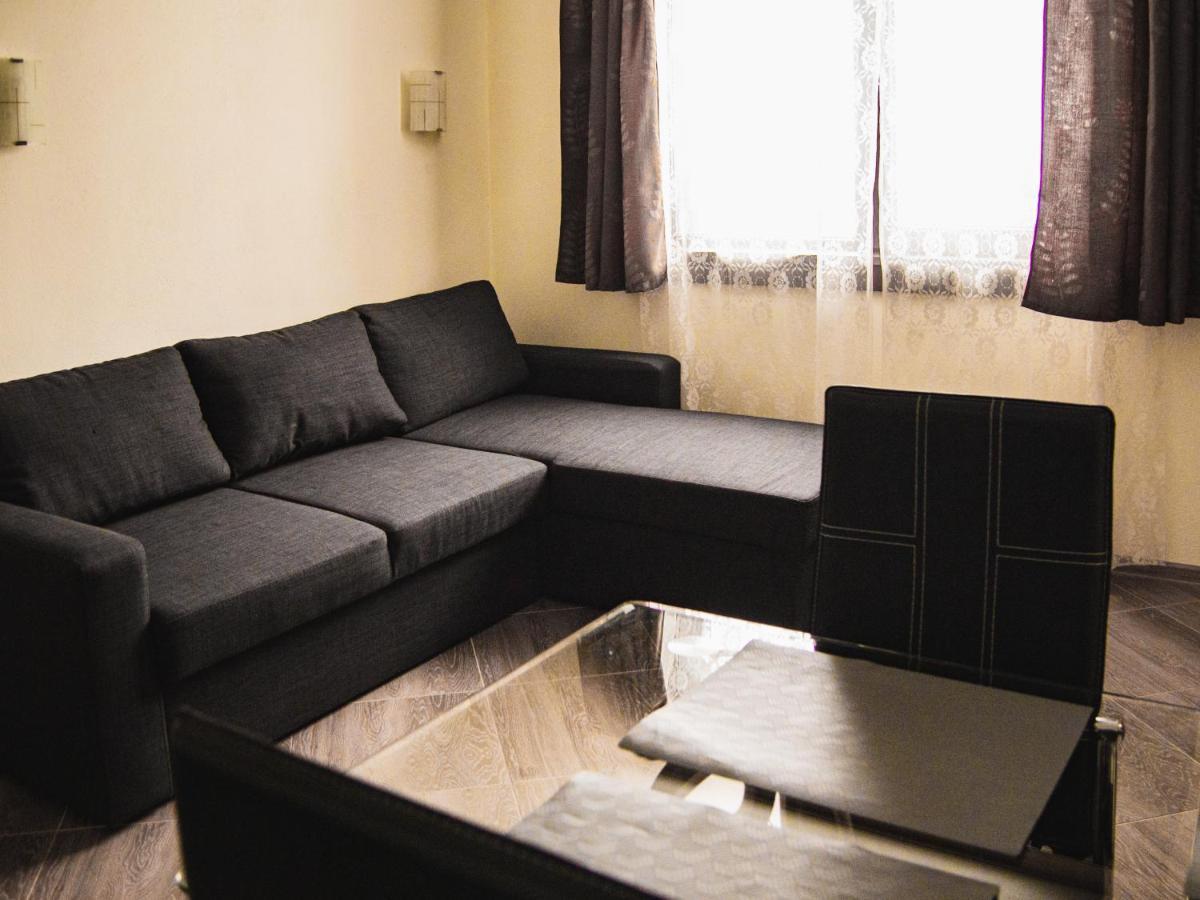 Relax Hotel Dobrinishte Luaran gambar