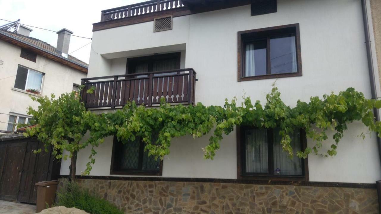 Relax Hotel Dobrinishte Luaran gambar